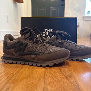 Marc Jacobs “The Jogger” Grey Wool Blend Sneakers Size 39 NWT